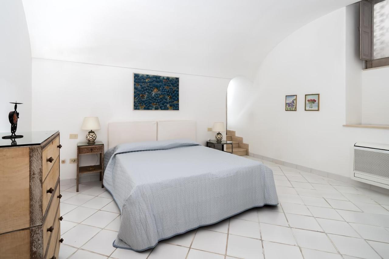 I Tre Soli Apartments By Caprirooms Exteriér fotografie