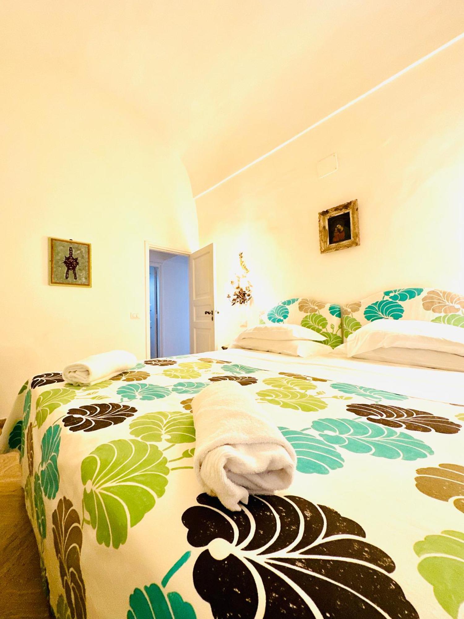 I Tre Soli Apartments By Caprirooms Exteriér fotografie