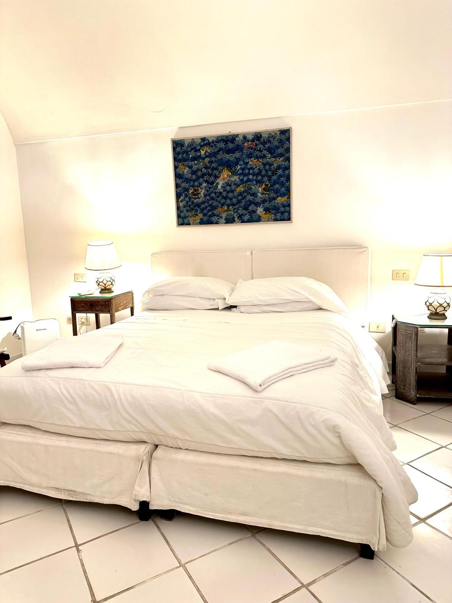 I Tre Soli Apartments By Caprirooms Exteriér fotografie