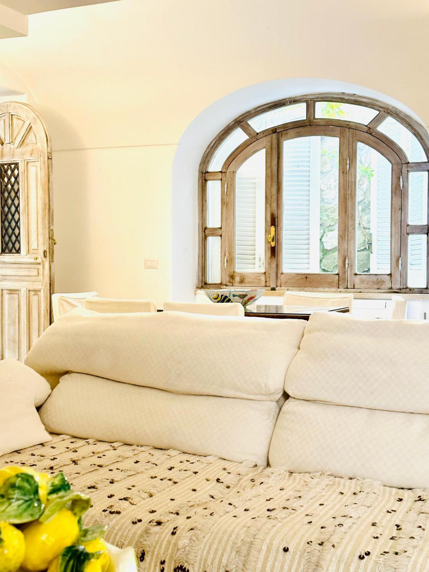 I Tre Soli Apartments By Caprirooms Exteriér fotografie